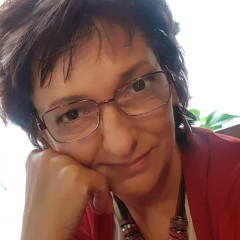 Foto de Cornelia B., Limpiadores de negocios baratos en Terrassa