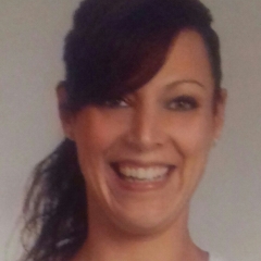 Foto de Isabel I., Limpiadores de negocios baratos en Villanueva de Castellón