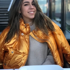 Foto de Aurea N., Canguros y niñeras baratos en Barberà del Vallès