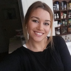 Foto de Estrella R., Limpiadores de negocios baratos en Camas