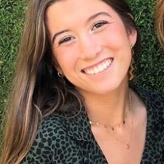 Foto de Carlota G., Canguros y niñeras baratos en Mairena del Aljarafe