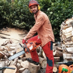 Foto de Adria L., Jardineros baratos en Berrobi