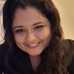 Foto de Denisse M., Cuidadores de personas mayores baratos en Santa Coloma de Gramenet