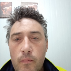 Foto de Arkaitz B., Jardineros baratos en Arguedas