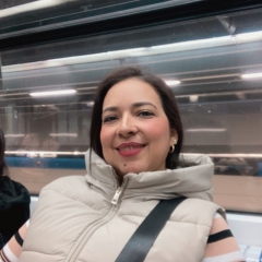 Foto de Luz Mery M., Limpieza  de Hogar baratos en Santa Coloma de Gramenet