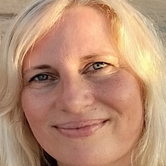 Foto de Alena P., Planchado a domicilio baratos en Onda