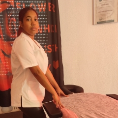 Foto de emmy s., Masajistas baratos en Los Alcázares