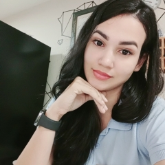 Foto de Brigitte B., Tester de aplicaciones baratos en Arteixo