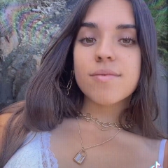 Foto de Angela D., Canguros y niñeras baratos en Cabezón de la Sal