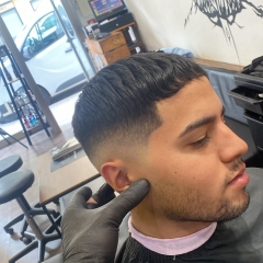 Foto de Hamza O., Peluqueras a domicilio baratos en Candelaria