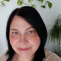 Foto de EDITH JOLAN K., Planchado a domicilio baratos en Banyoles