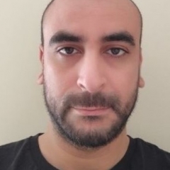 Foto de MOHAMMED HICHAM E., Instaladores de toldos baratos en Utiel