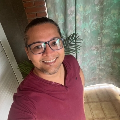 Foto de Carlos P., Cuidadores de personas mayores baratos en Manresa