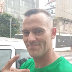 Foto de Jonathan A., Cuidadores de personas mayores baratos en Ferrol