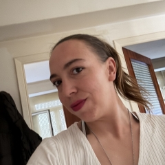 Foto de Alba C., Canguros y niñeras baratos en Narón