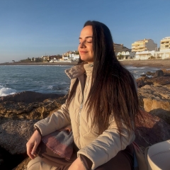 Foto de Adriana D., Masajistas baratos en Ayódar