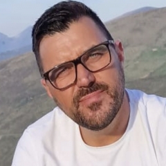 Álvaro C.