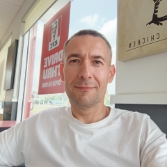 Foto de Mykhailo R., Pintores a domicilio baratos en Móstoles